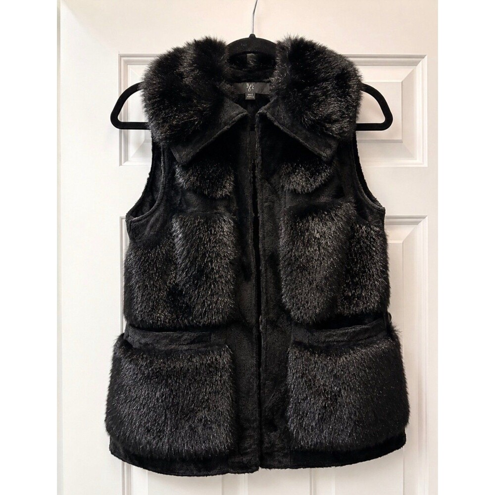 Black Fall Faux Fur Vest with Pockets XXS